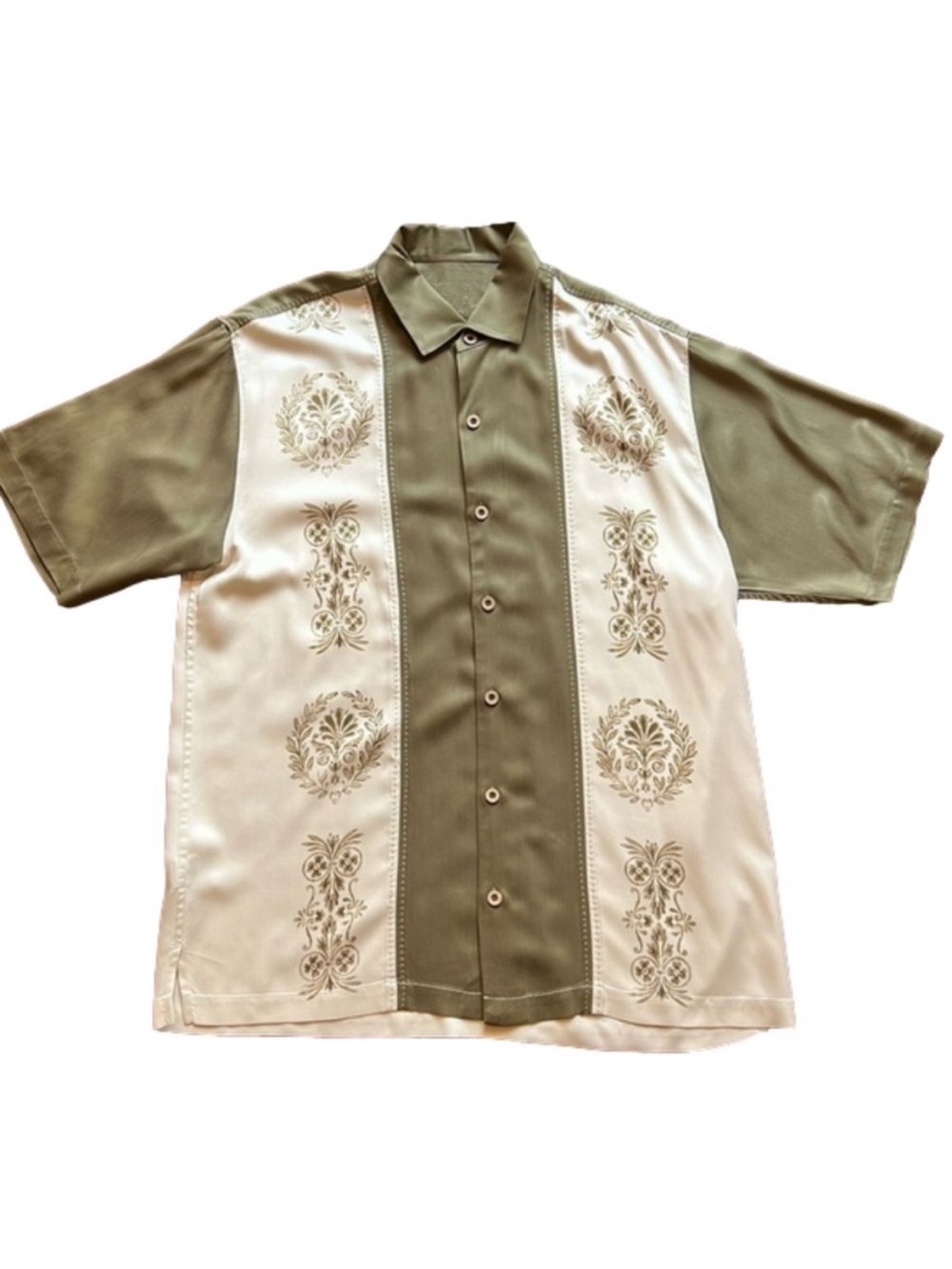 Tommy Bahama Silk Damask Camp Short Sleeve Button Up Shirt. Size Medium.
